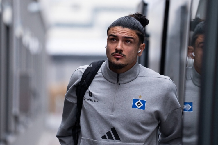 开云官方-媒体人：有望赴国安的汉堡中卫拉莫斯薪水要求不高，曾推给过泰山