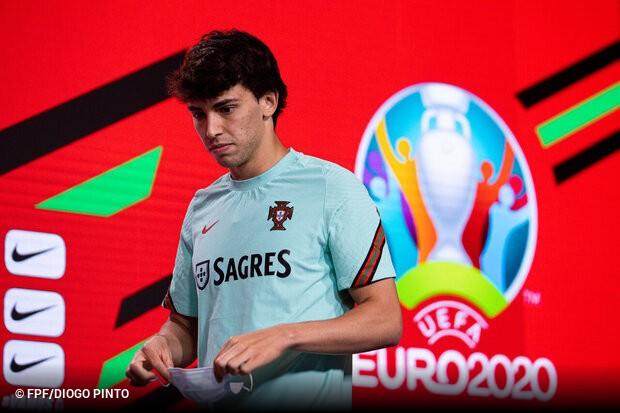 kaiyun网站-欧洲杯上场一次踢35分钟 费利克斯脚踝手术休两月